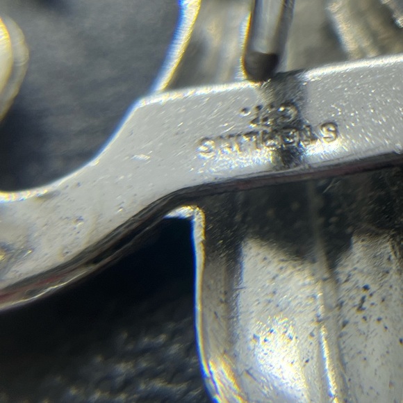 Fleur de Lis sterling silver brooch pin signed C.T. Vintage - Picture 11 of 14